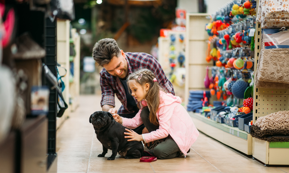 How to turn customers into brand loyalists for your pet supply store